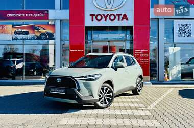Позашляховик / Кросовер Toyota Corolla Cross 2023 в Тернополі