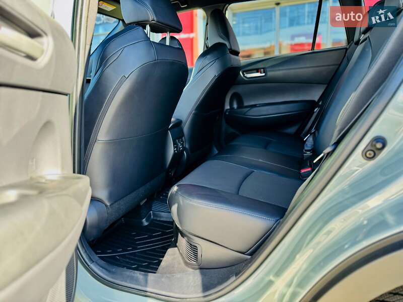 Позашляховик / Кросовер Toyota Corolla Cross 2023 в Тернополі