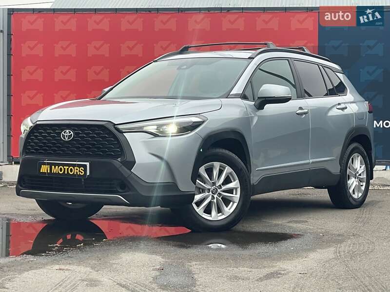 Внедорожник / Кроссовер Toyota Corolla Cross 2022 в Киеве