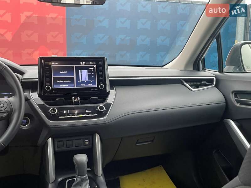 Внедорожник / Кроссовер Toyota Corolla Cross 2022 в Киеве