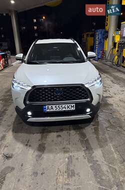 Внедорожник / Кроссовер Toyota Corolla Cross 2023 в Киеве