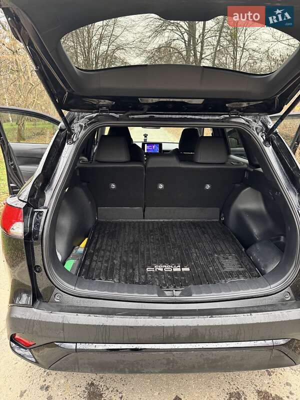 Внедорожник / Кроссовер Toyota Corolla Cross 2024 в Ватутино