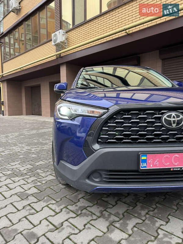 Позашляховик / Кросовер Toyota Corolla Cross 2023 в Хмельницькому фото 8 Позашляховик / Кросовер Toyota Corolla Cross 2023 в Хмельницькому