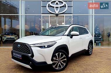 Внедорожник / Кроссовер Toyota Corolla Cross 2023 в Киеве