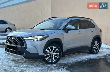 Внедорожник / Кроссовер Toyota Corolla Cross 2022 в Киеве