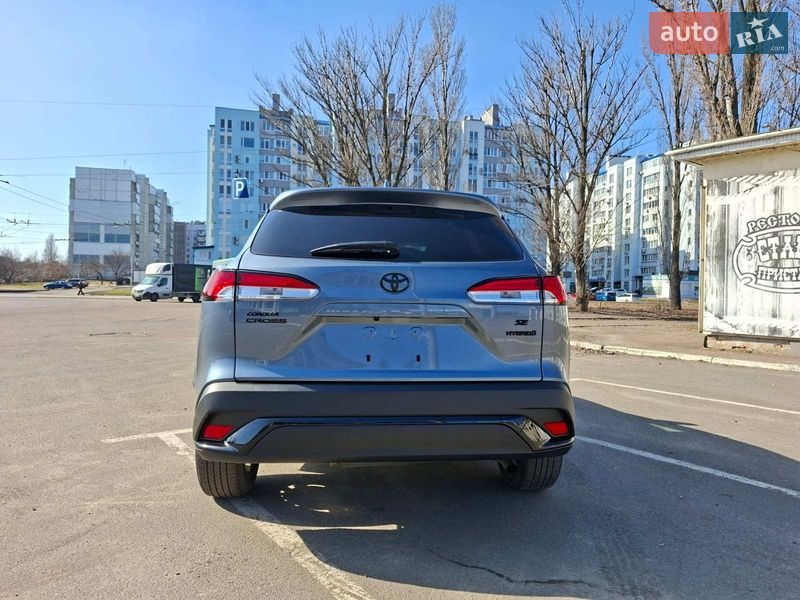 Универсал Toyota Corolla Cross 2024 в Киеве