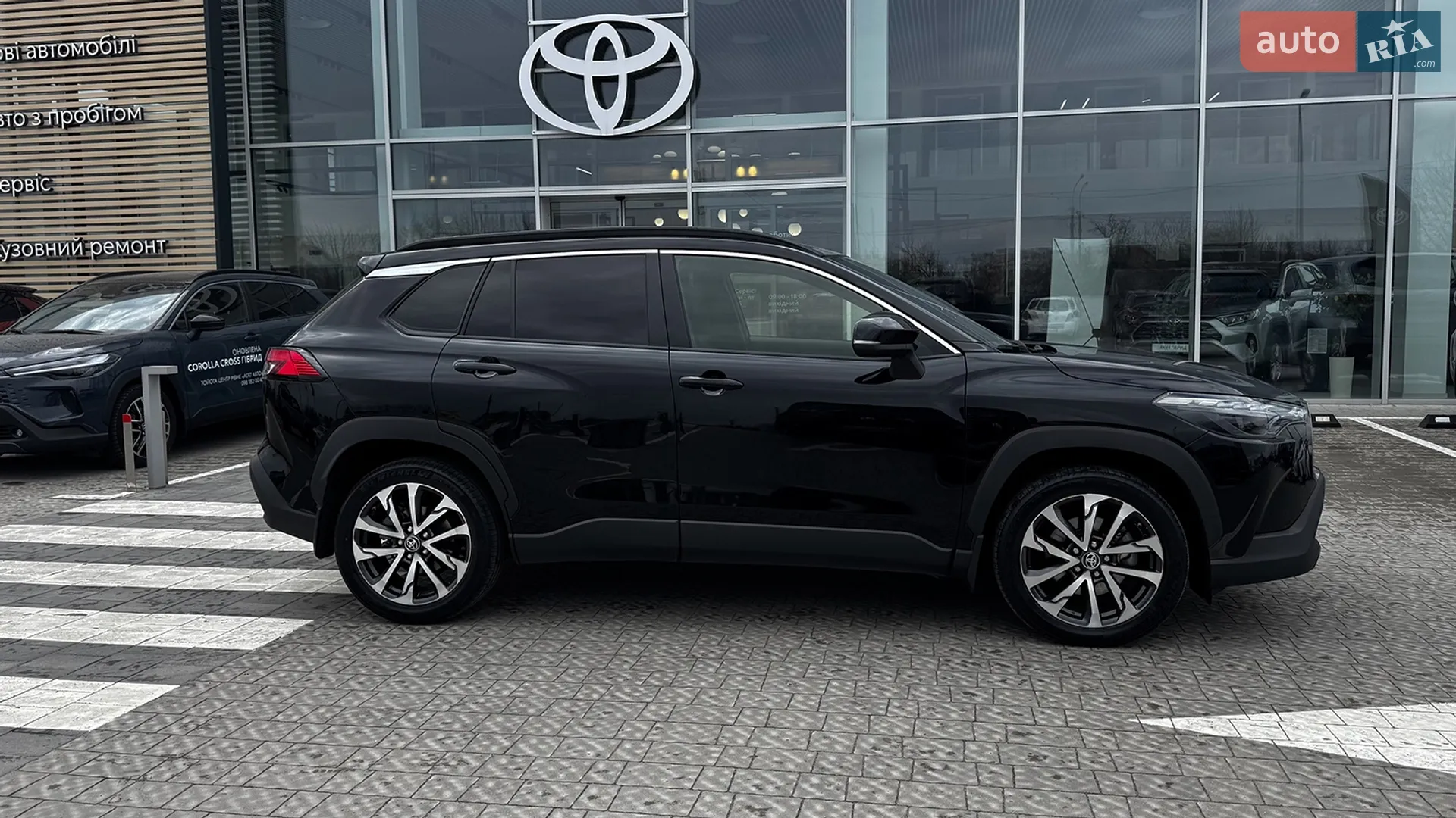 2023 Toyota Corolla Cross - мініатюра 17