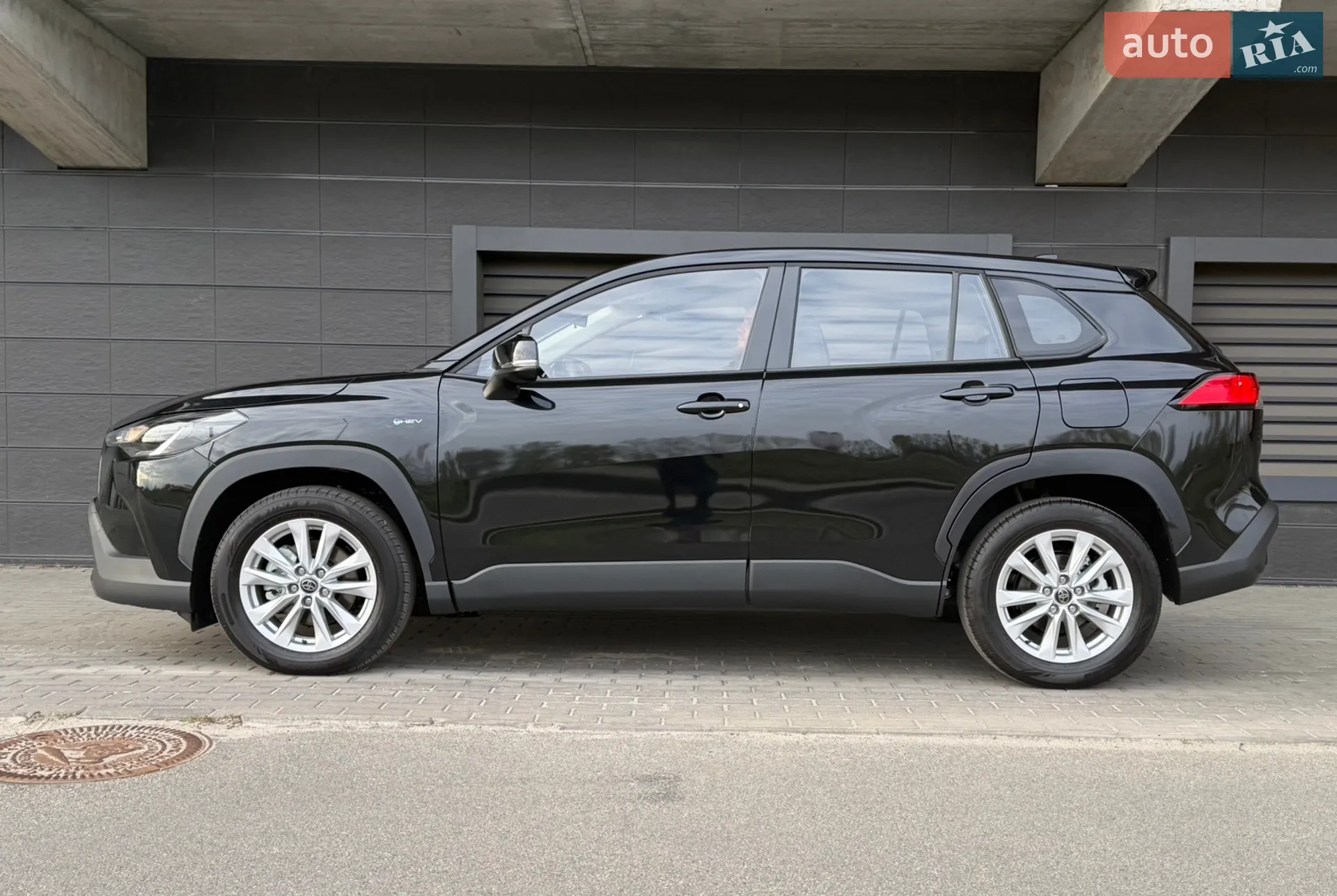 2025 Toyota Corolla Cross - мініатюра 8