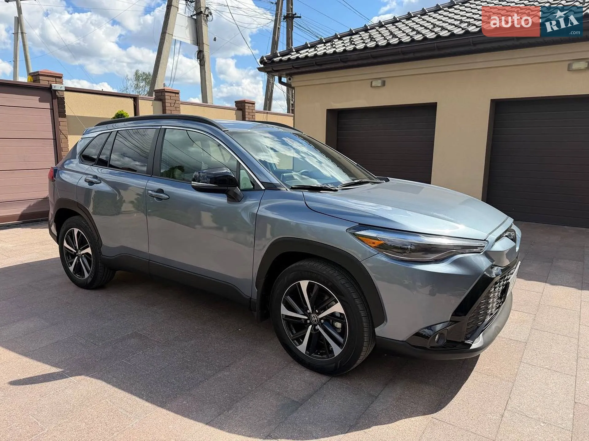 2025 Toyota Corolla Cross - мініатюра 3