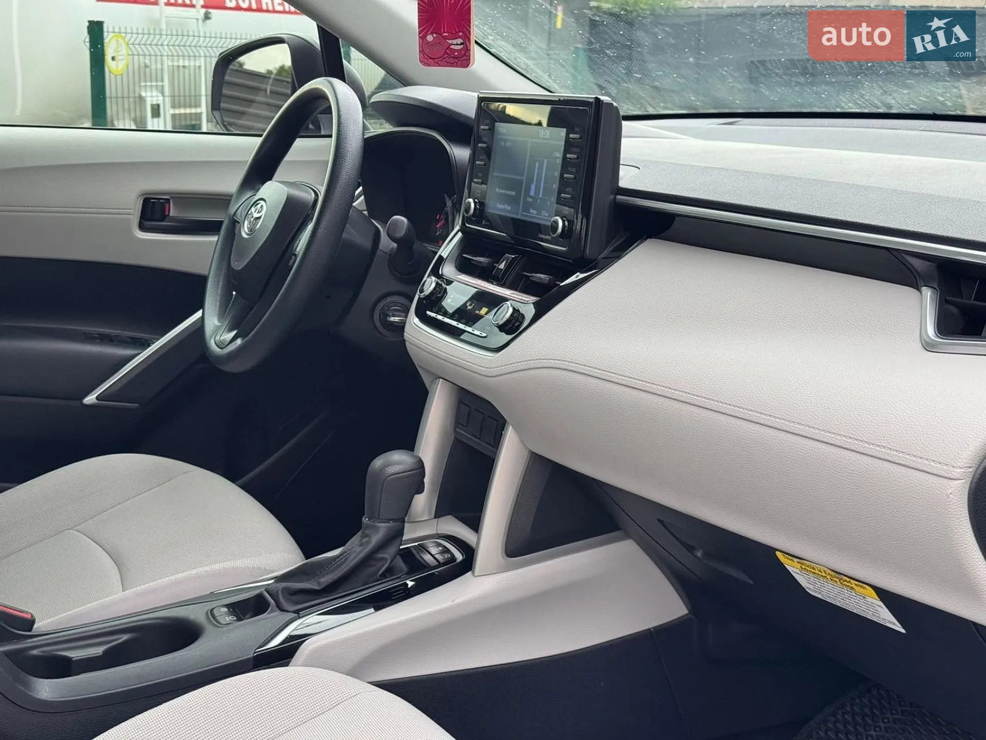2022 Toyota Corolla Cross - мініатюра 23