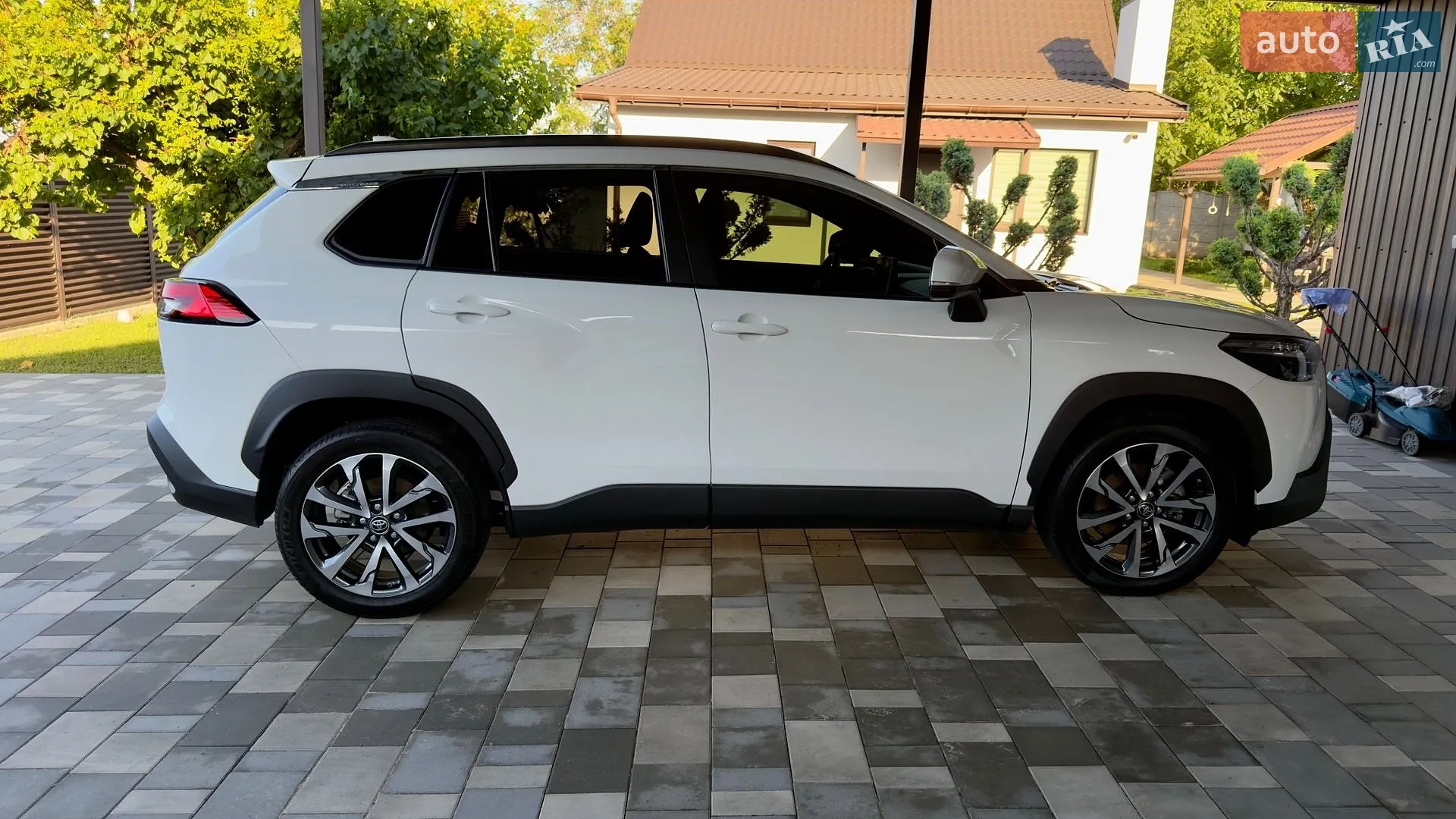 2023 Toyota Corolla Cross - мініатюра 3