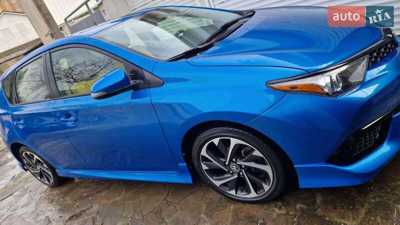 Хэтчбек Toyota Corolla iM 2017 в Одессе
