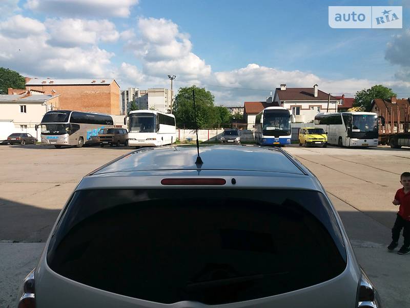 Універсал Toyota Corolla Verso 2006 в Львові