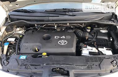 Універсал Toyota Corolla Verso 2008 в 
