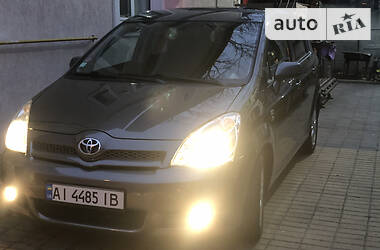 Минивэн Toyota Corolla Verso 2006 в Ирпене