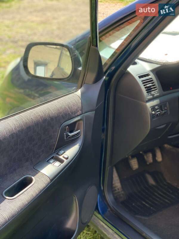 Мінівен Toyota Corolla Verso 2003 в Львові