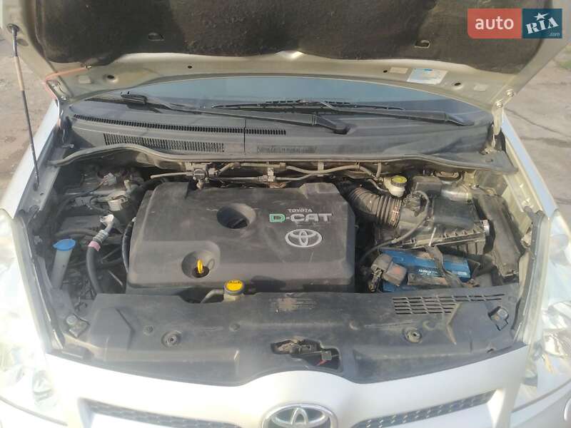 Мінівен Toyota Corolla Verso 2008 в Боярці фото 43 Мінівен Toyota Corolla Verso 2008 в Боярці