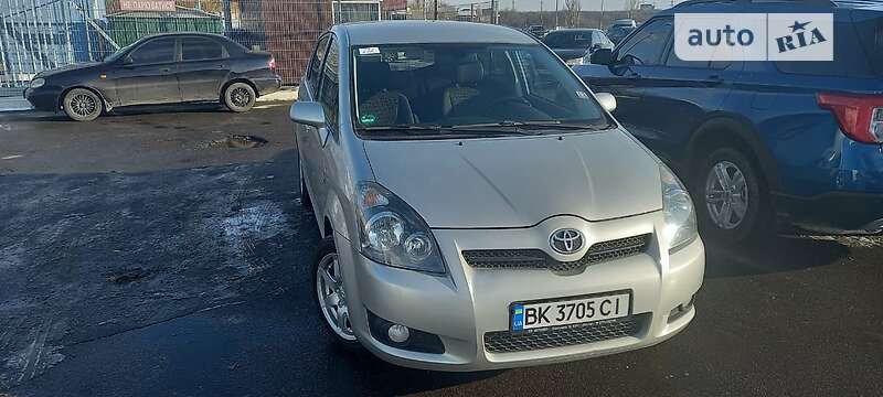 Toyota Corolla Verso 2007