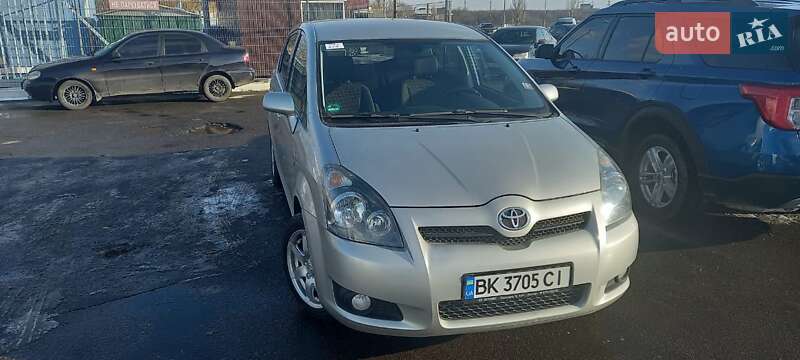 Мінівен Toyota Corolla Verso 2007 в Черкасах