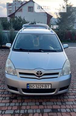 Минивэн Toyota Corolla Verso 2006 в Чорткове