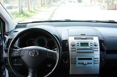 Минивэн Toyota Corolla Verso 2004 в Одессе