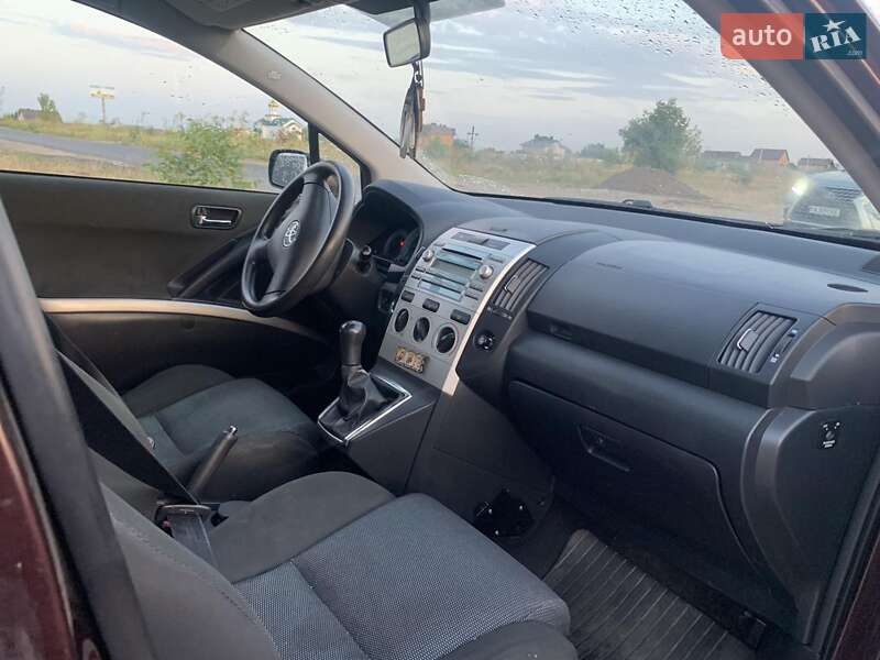 Мінівен Toyota Corolla Verso 2007 в Умані