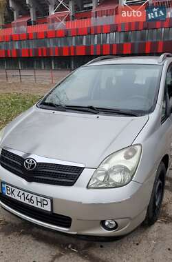 Мінівен Toyota Corolla Verso 2003 в Рівному