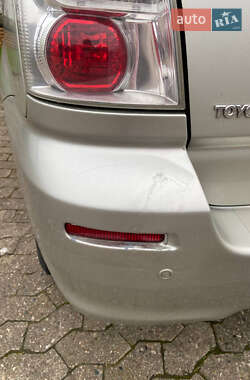 Минивэн Toyota Corolla Verso 2008 в Сарнах