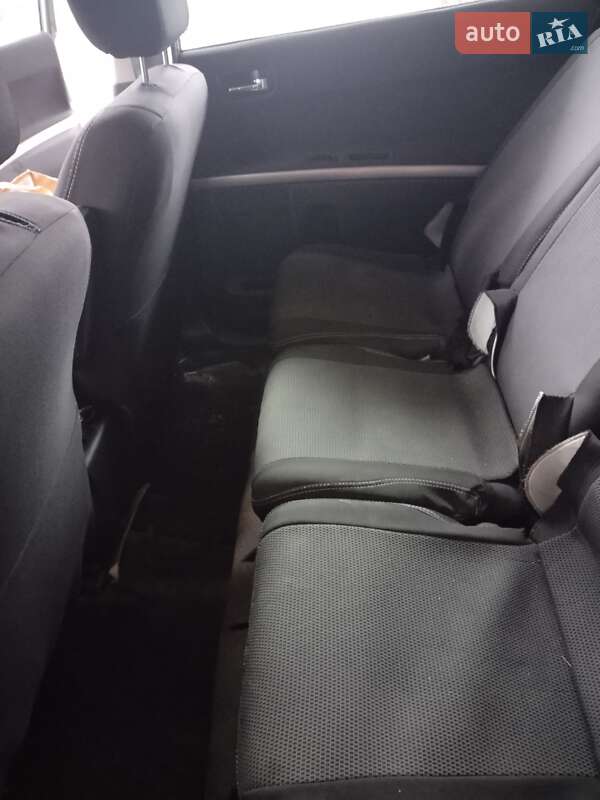 Мінівен Toyota Corolla Verso 2004 в Івано-Франківську