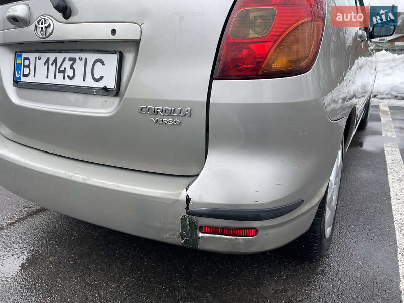 Минивэн Toyota Corolla Verso 2002 в Лубнах
