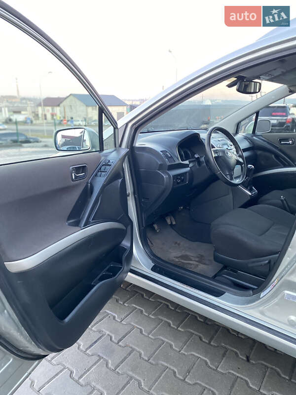 Мінівен Toyota Corolla Verso 2005 в Кам'янець-Подільському
