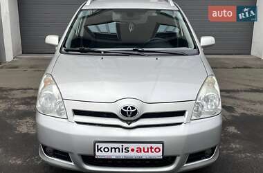 Мінівен Toyota Corolla Verso 2006 в 