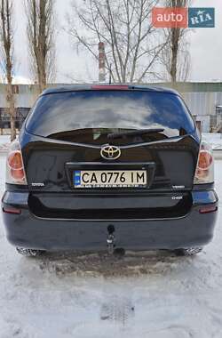 Мінівен Toyota Corolla Verso 2006 в 