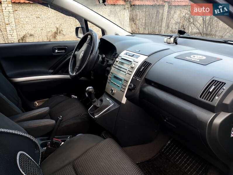 Мінівен Toyota Corolla Verso 2008 в Вінниці
