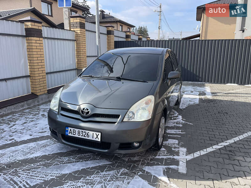 Мінівен Toyota Corolla Verso 2004 в Вінниці