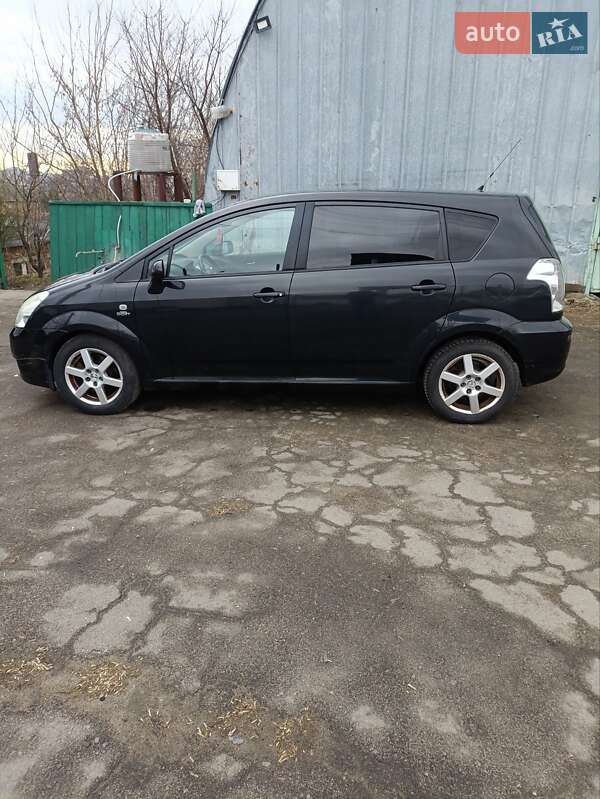 Мінівен Toyota Corolla Verso 2006 в Рівному