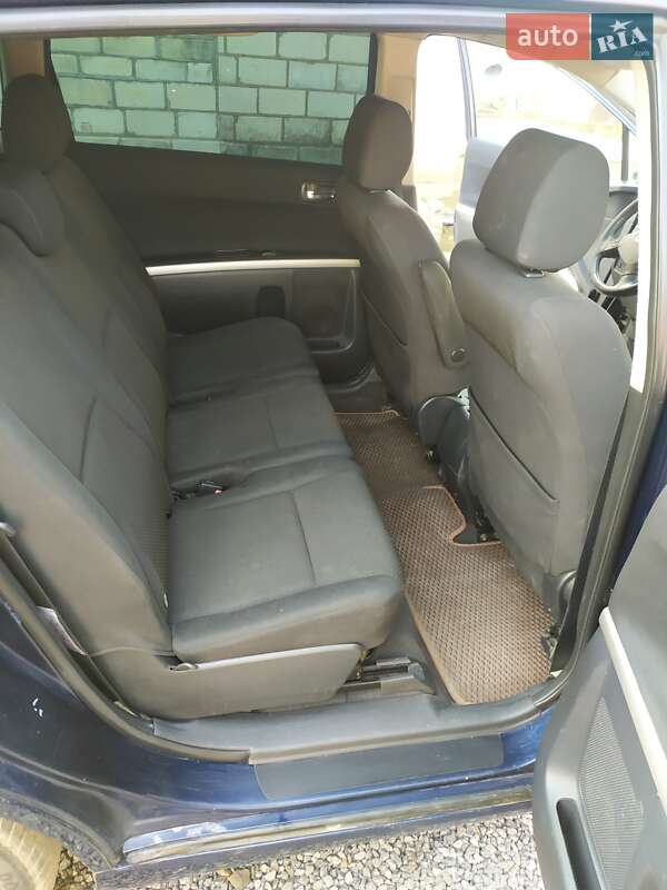 Минивэн Toyota Corolla Verso 2005 в Староконстантинове