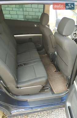 Минивэн Toyota Corolla Verso 2005 в 
