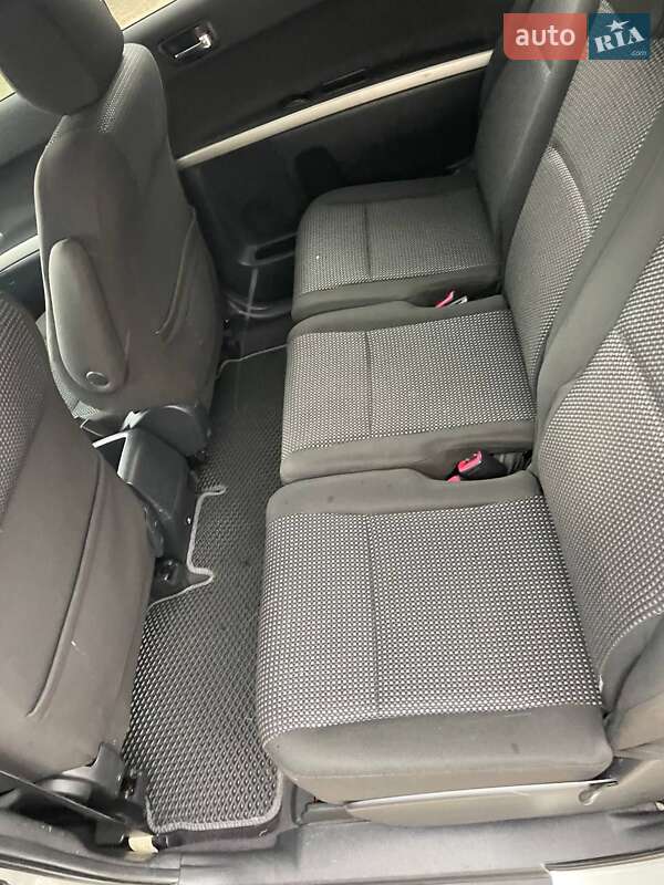 Минивэн Toyota Corolla Verso 2006 в Черновцах