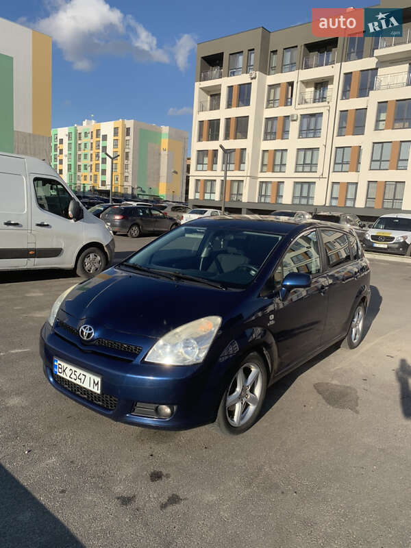 Мінівен Toyota Corolla Verso 2006 в Рівному
