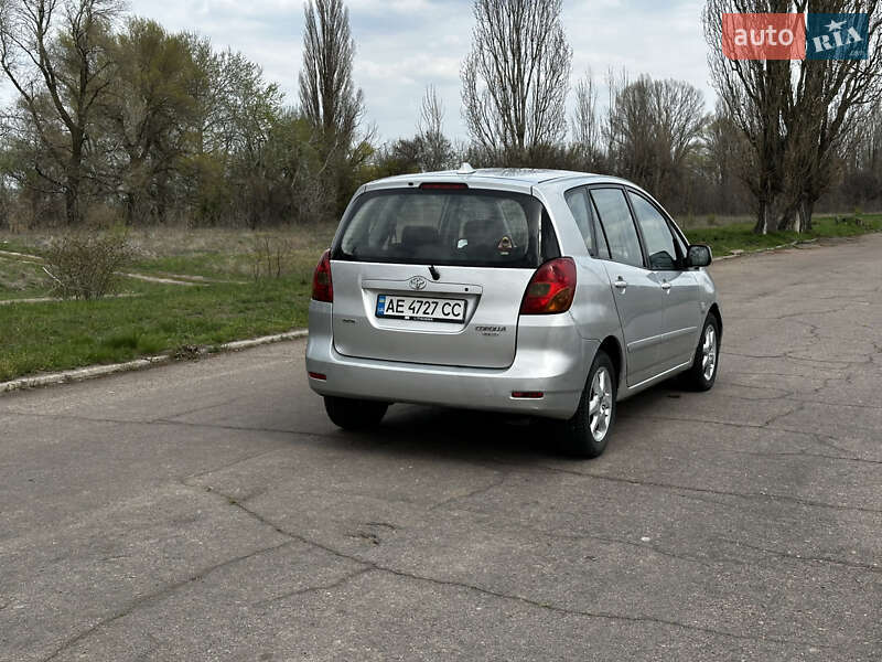 Минивэн Toyota Corolla Verso 2003 в Верхнеднепровске