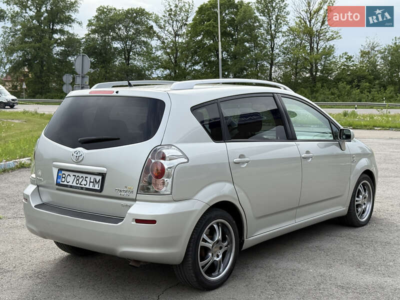 Мінівен Toyota Corolla Verso 2007 в Радивиліві фото 7 Мінівен Toyota Corolla Verso 2007 в Радивиліві
