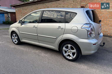 Минивэн Toyota Corolla Verso 2007 в 