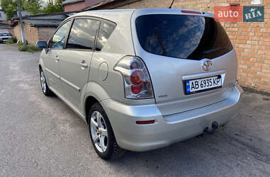 Минивэн Toyota Corolla Verso 2007 в 