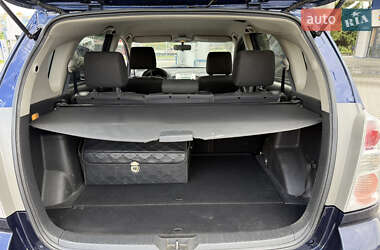 Минивэн Toyota Corolla Verso 2008 в 