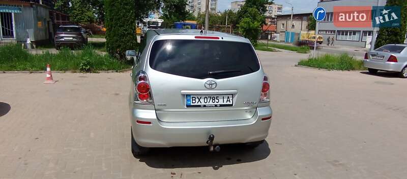 Минивэн Toyota Corolla Verso 2006 в Хмельницком