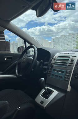 Мінівен Toyota Corolla Verso 2007 в 