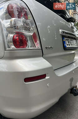 Мінівен Toyota Corolla Verso 2007 в 
