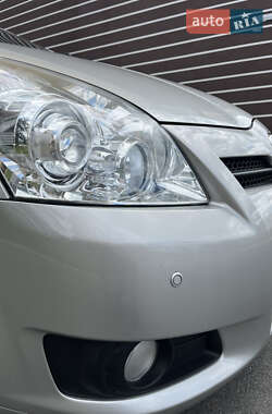 Мінівен Toyota Corolla Verso 2007 в 
