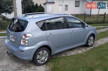 Минивэн Toyota Corolla Verso 2007 в 